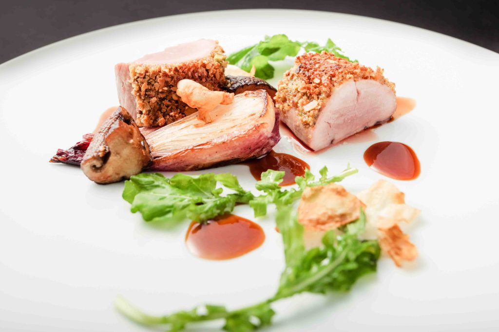 エタンセールカワモトのウェディング料理