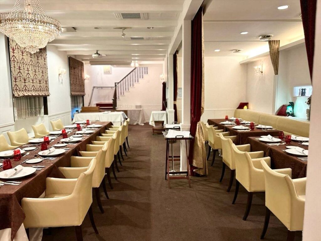 1階レストランフロアは20名様以上の団体で貸し切り可能